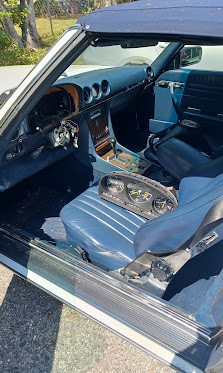 Mercedes-Benz 560SL — Cluster Removed for Service