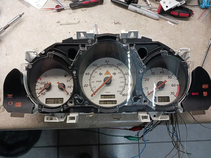 2002 Chrysler Crossfire / Mercedes CLK230 Cluster — Power Restored
